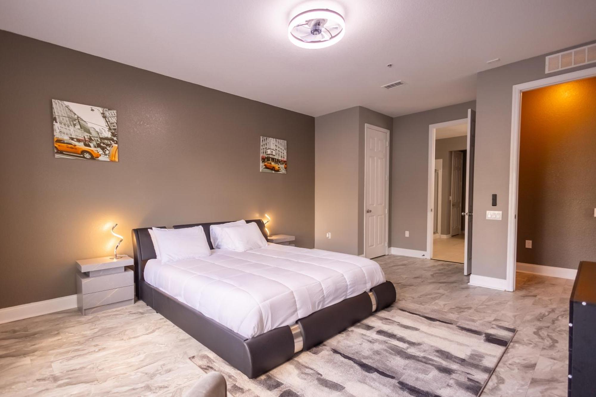 Disney Parks- International Dr - Orlando Luxury Condominium- Fully Equipped - 3Bed & 2 Bath- Exterior photo