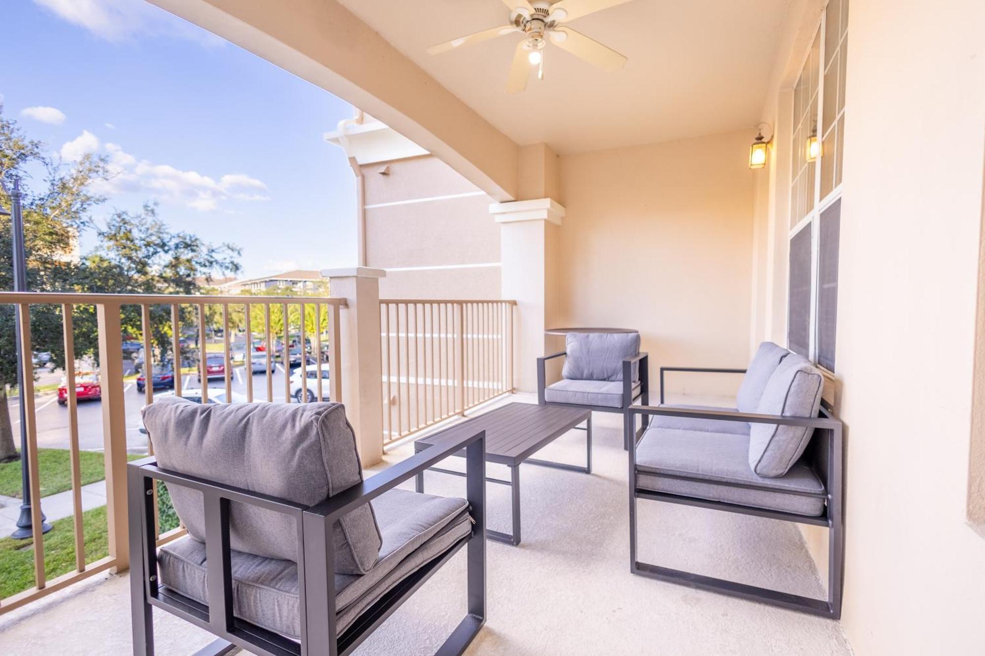 Disney Parks- International Dr - Orlando Luxury Condominium- Fully Equipped - 3Bed & 2 Bath- Exterior photo