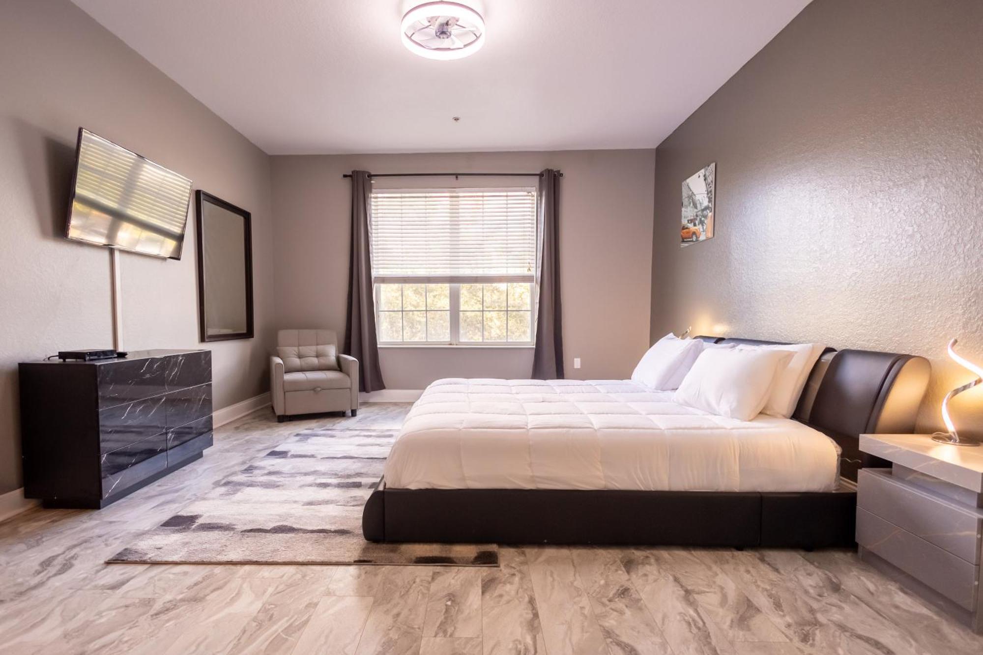 Disney Parks- International Dr - Orlando Luxury Condominium- Fully Equipped - 3Bed & 2 Bath- Exterior photo